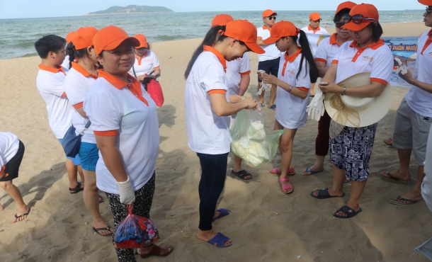 Tình nguyện vì môi trường biển Hè 2016