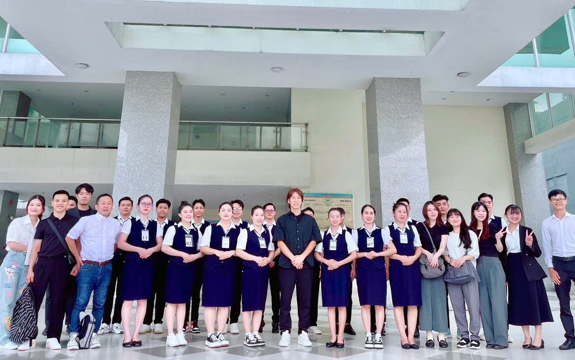 68/2025 TBTD-VLC: Thông báo tuyển dụng Đơn hàng Đặc định ngành Nhà hàng tại tỉnh Tokyo – Nhật Bản